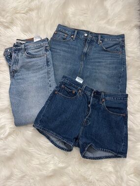Levi's Bundle - EUC Size 27